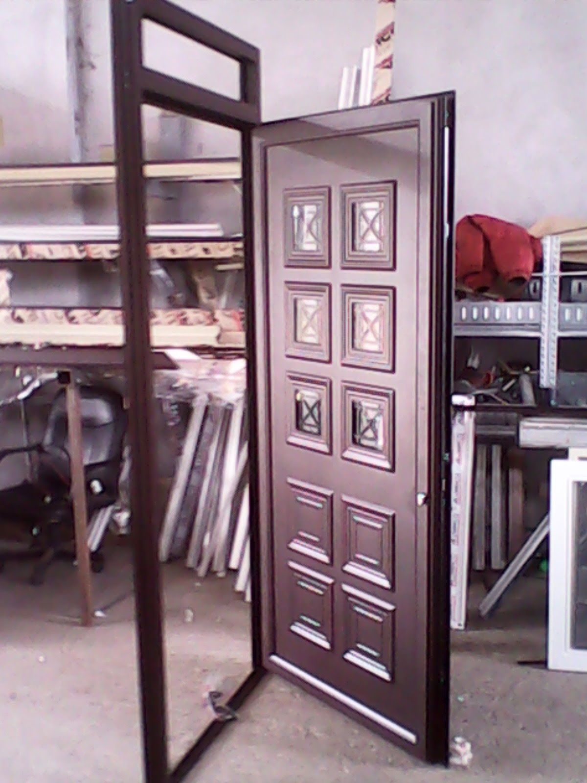 Αλουμίνια Αιτωλικό | Καραγιάννης | Πόρτα ασφαλείας(4)